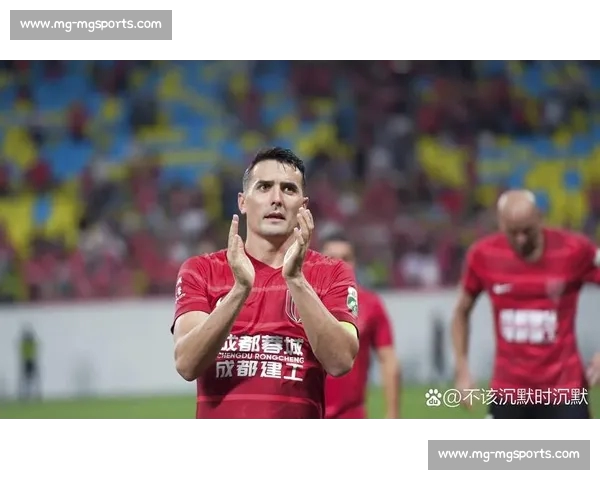 周定洋带古尔芬克尔解锁成都辣面,冰粉解麻直呼巴适! 周定洋带古尔芬克尔解锁成都辣面,冰粉解麻直呼巴适!