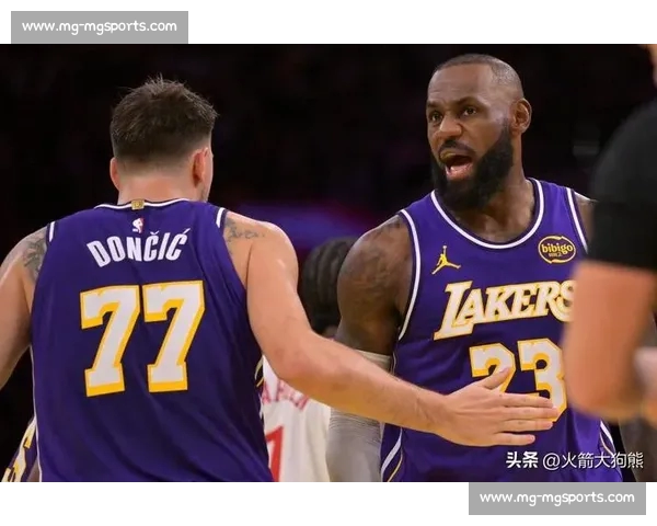 火箭掘金自由市场大丰收，湖人喜迎状元中锋焕发新生