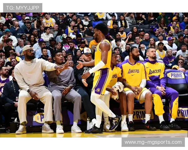 NBA最新赛况:今日比分与精彩瞬间全解析 NBA最新赛况:今日比分与精彩瞬间全解析